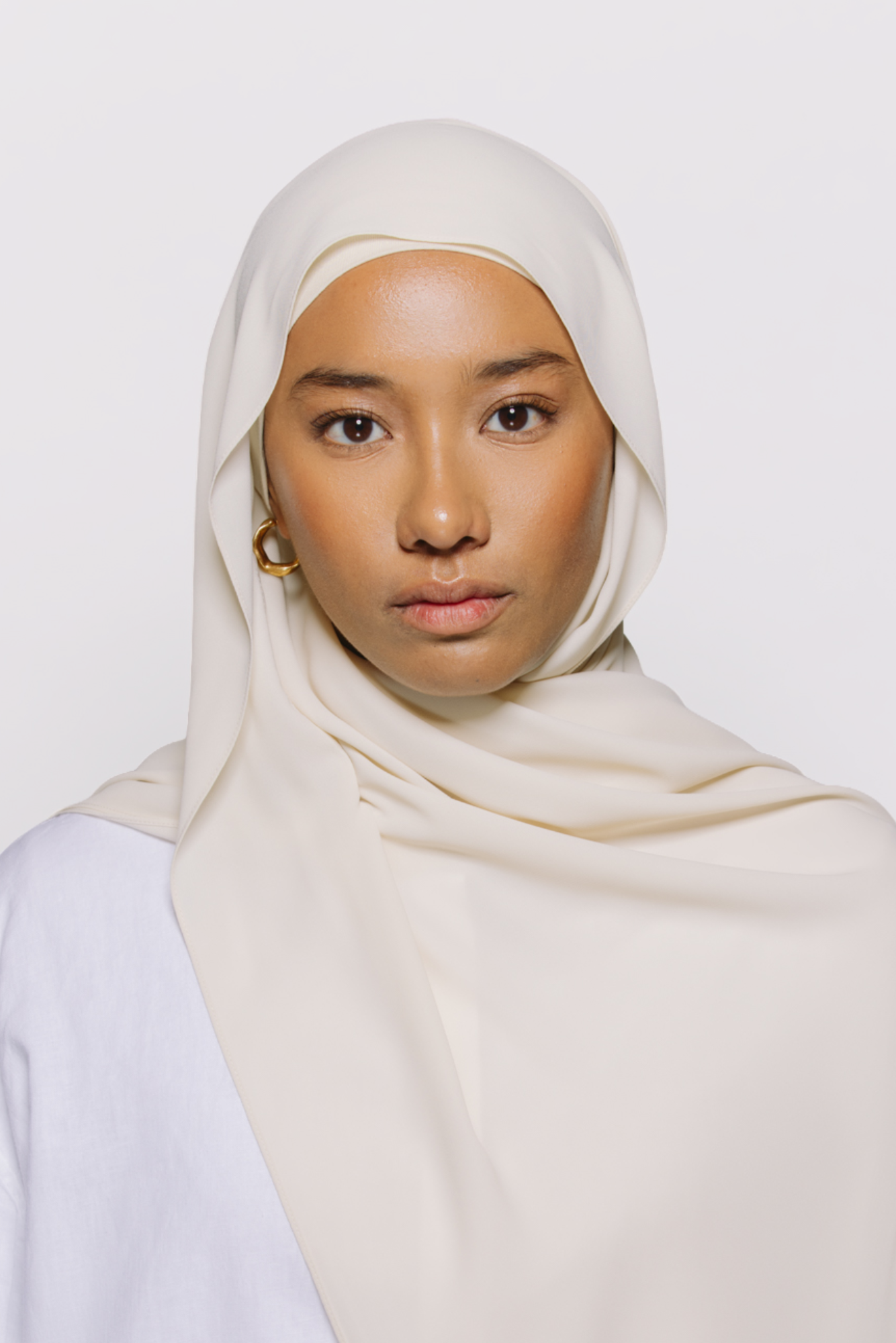 Safa — Instant Chiffon Hijab with Built-in Magnets